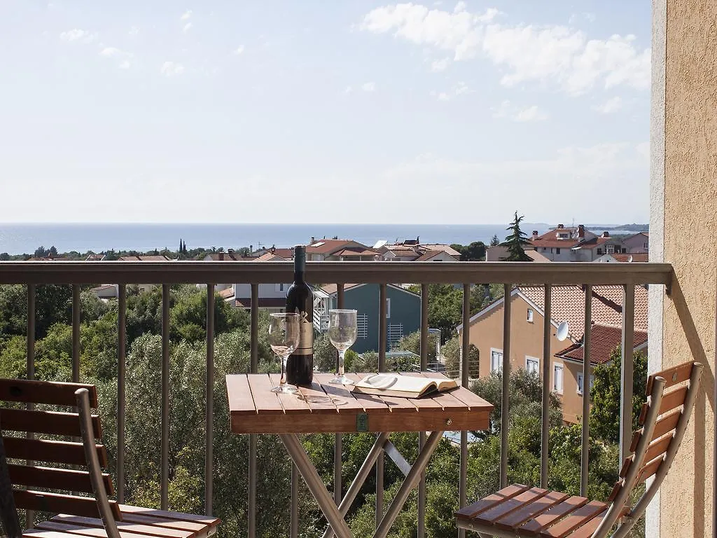 Apartment Mare Visum Peroj Croatia