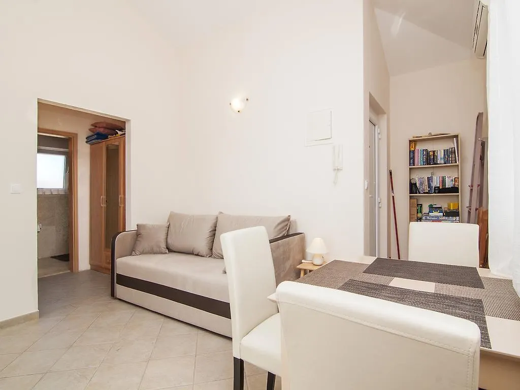 Apartment Mare Visum Peroj