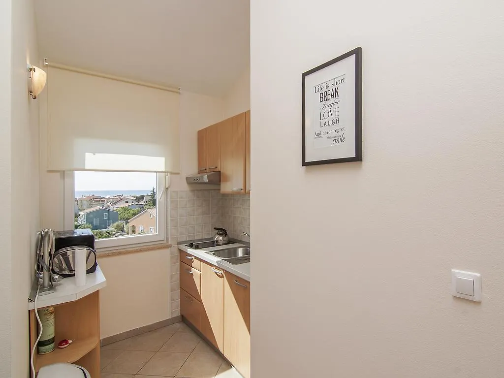 Apartment Mare Visum Peroj